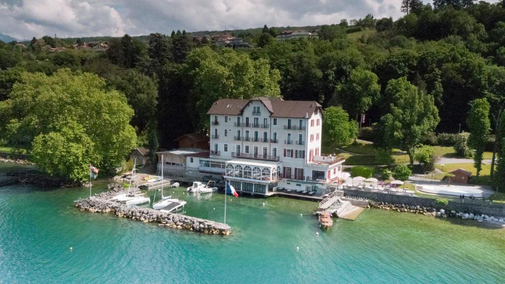 Vue hotel des princes cote lac